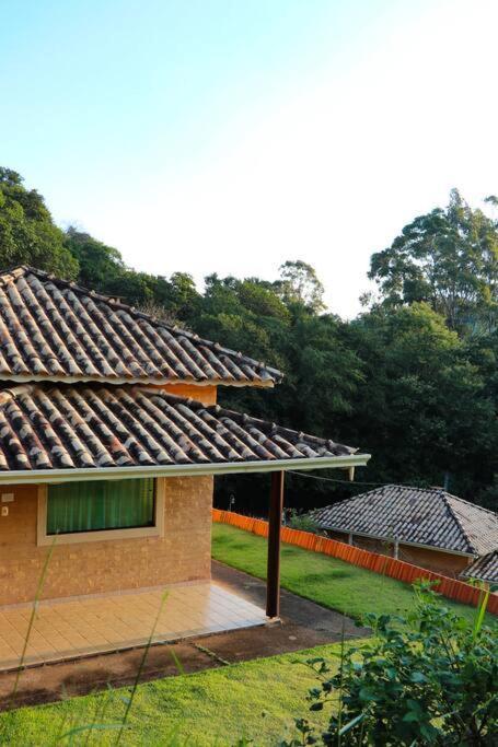 Recanto Dos Beija Flores, Chale Lantana B Monte Alegre do Sul Exterior foto